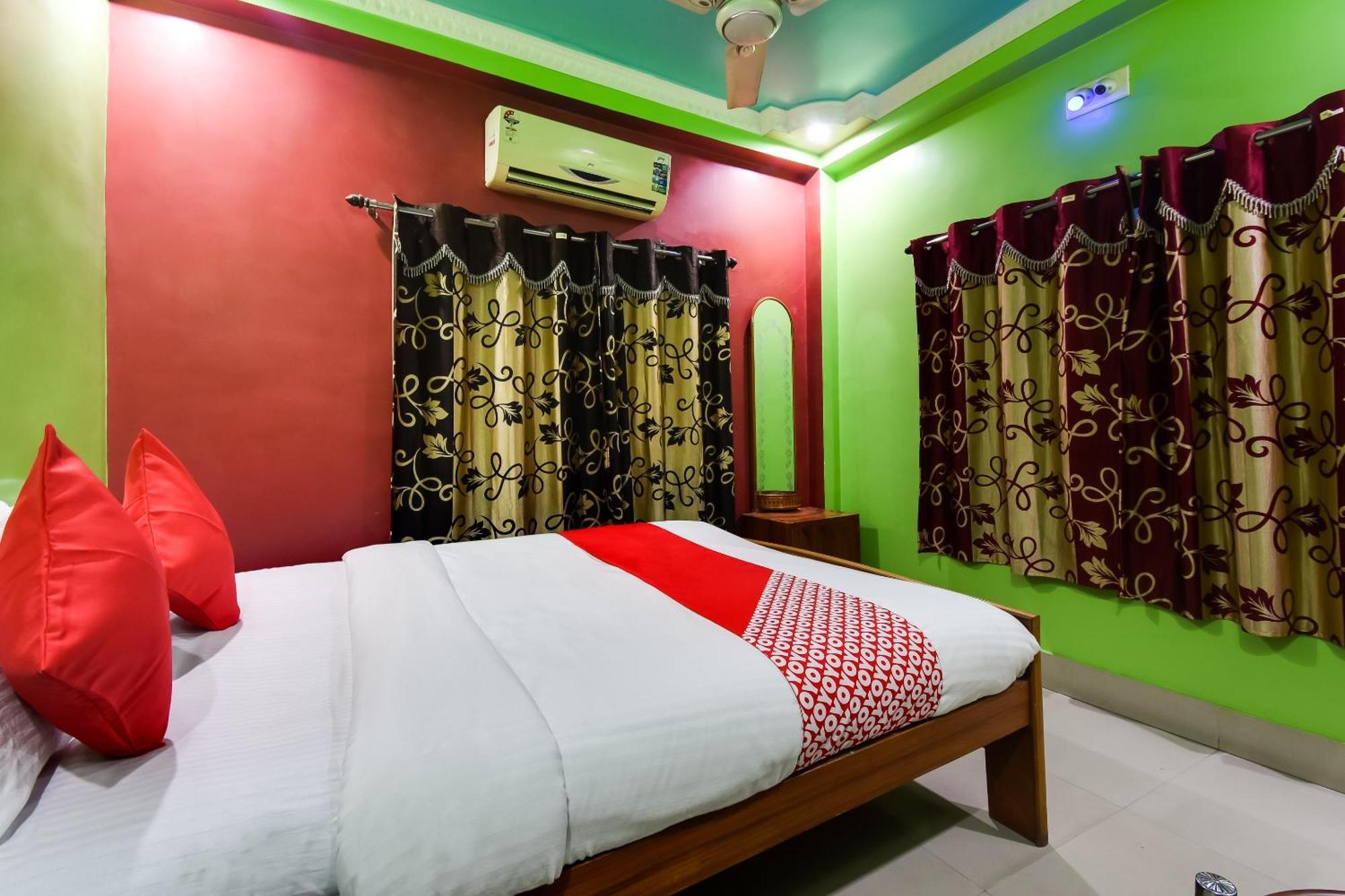 Oyo 44160 Hotel Sahana Jangipur Екстер'єр фото