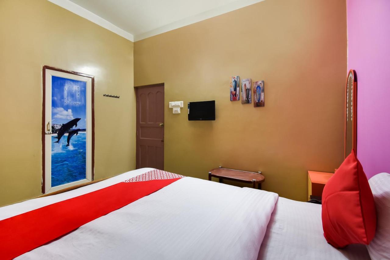 Oyo 44160 Hotel Sahana Jangipur Екстер'єр фото